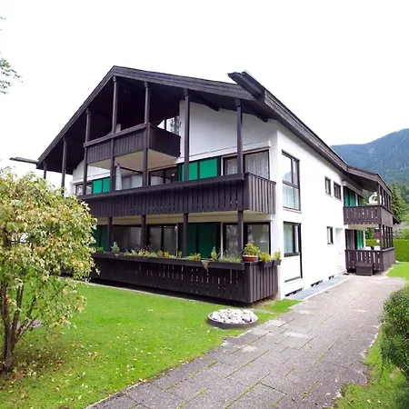 Grosse Ferienwohnung In Partenkirchen 公寓 *